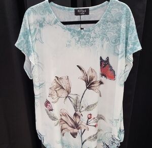 Teal & Ivory Floral Butterfly Short-Sleeve Top